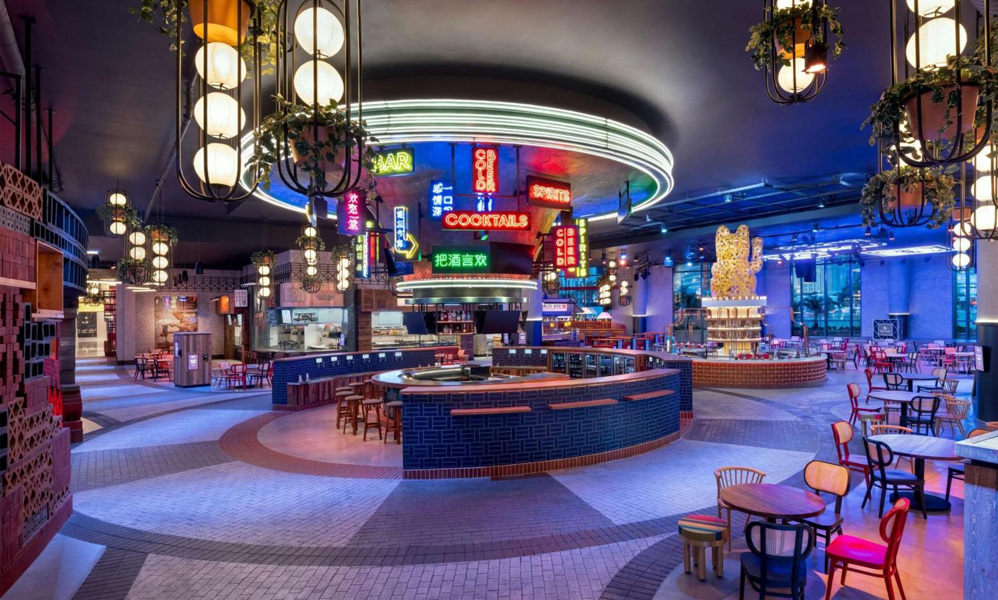 Conrad Las Vegas At Resorts World Exterior foto The bar at the center of the casino